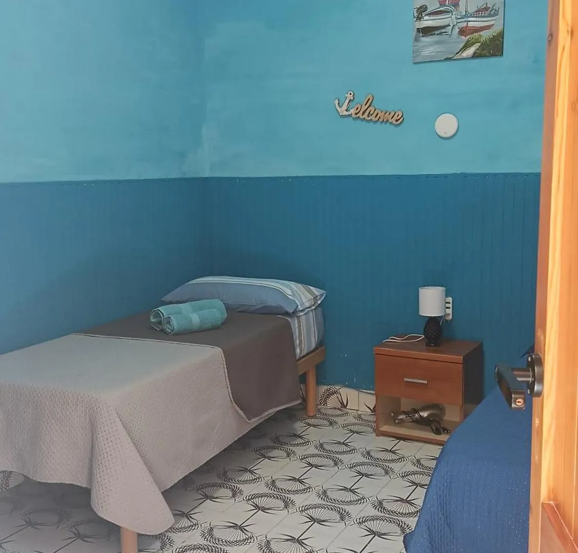 La Terrazza Sul Mare Camera Doppia Vicino Aereoporto&Mare Sicilian Sea Style Room Cinisi